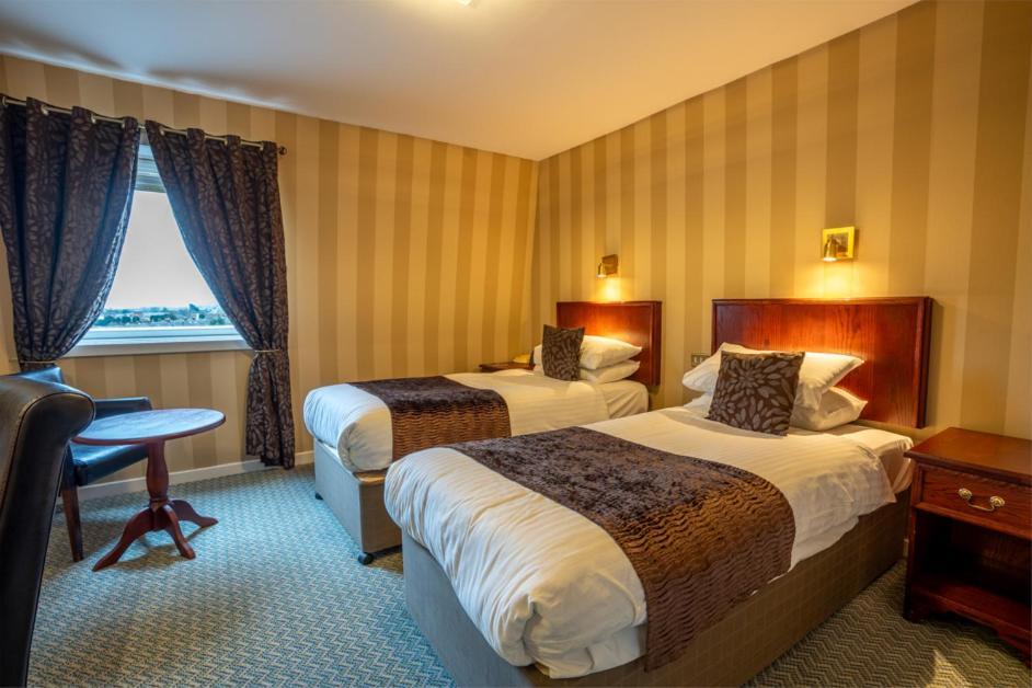 Cairndale Hotel & Spa Dumfries Bagian luar foto