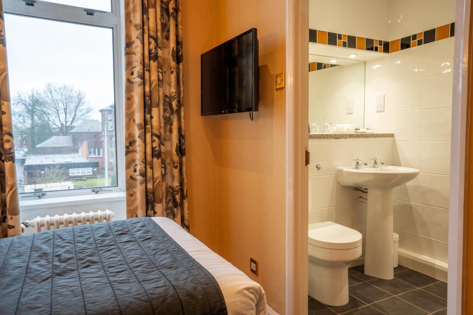 Cairndale Hotel & Spa Dumfries Bagian luar foto