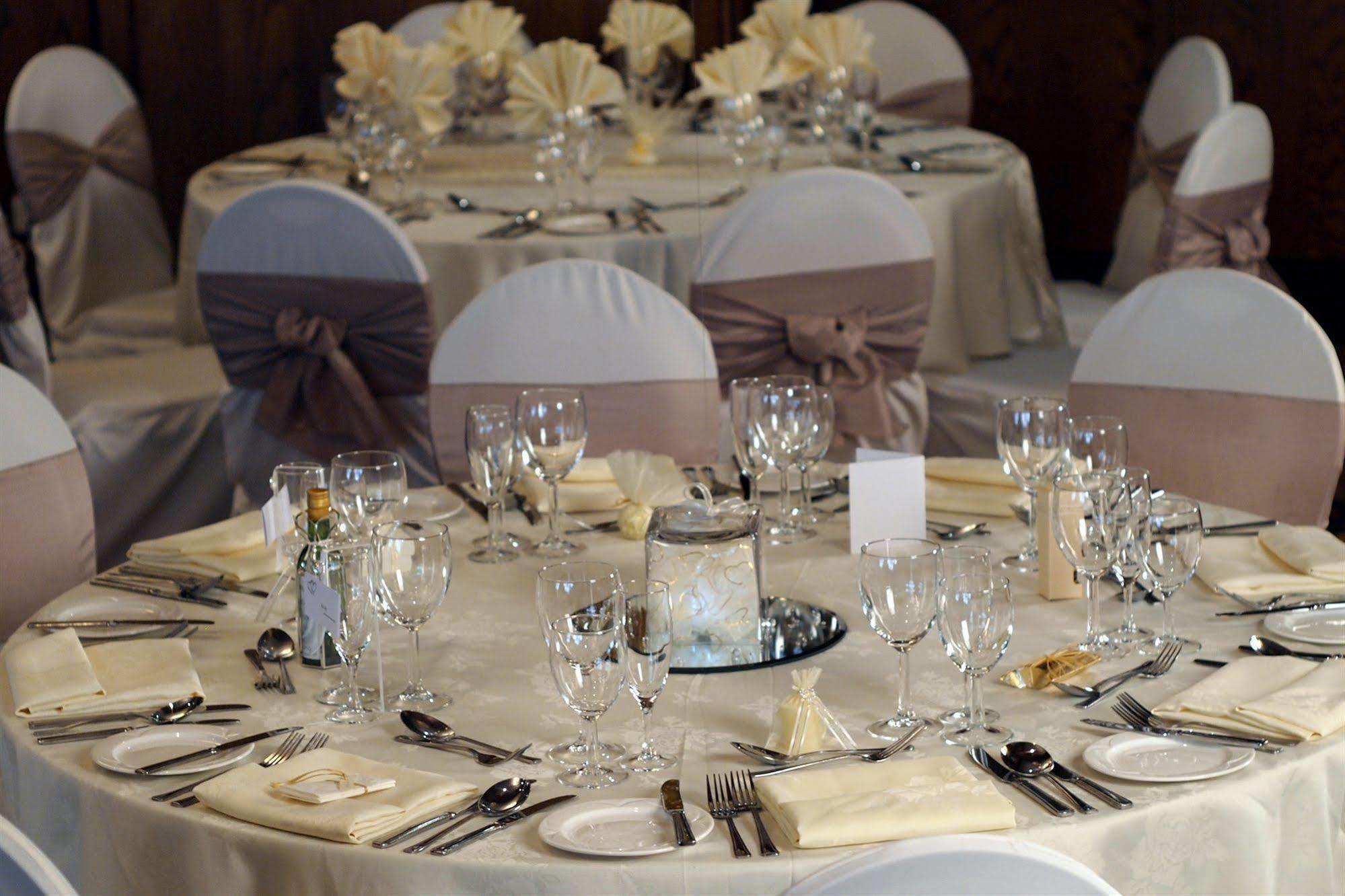 Cairndale Hotel & Spa Dumfries Bagian luar foto
